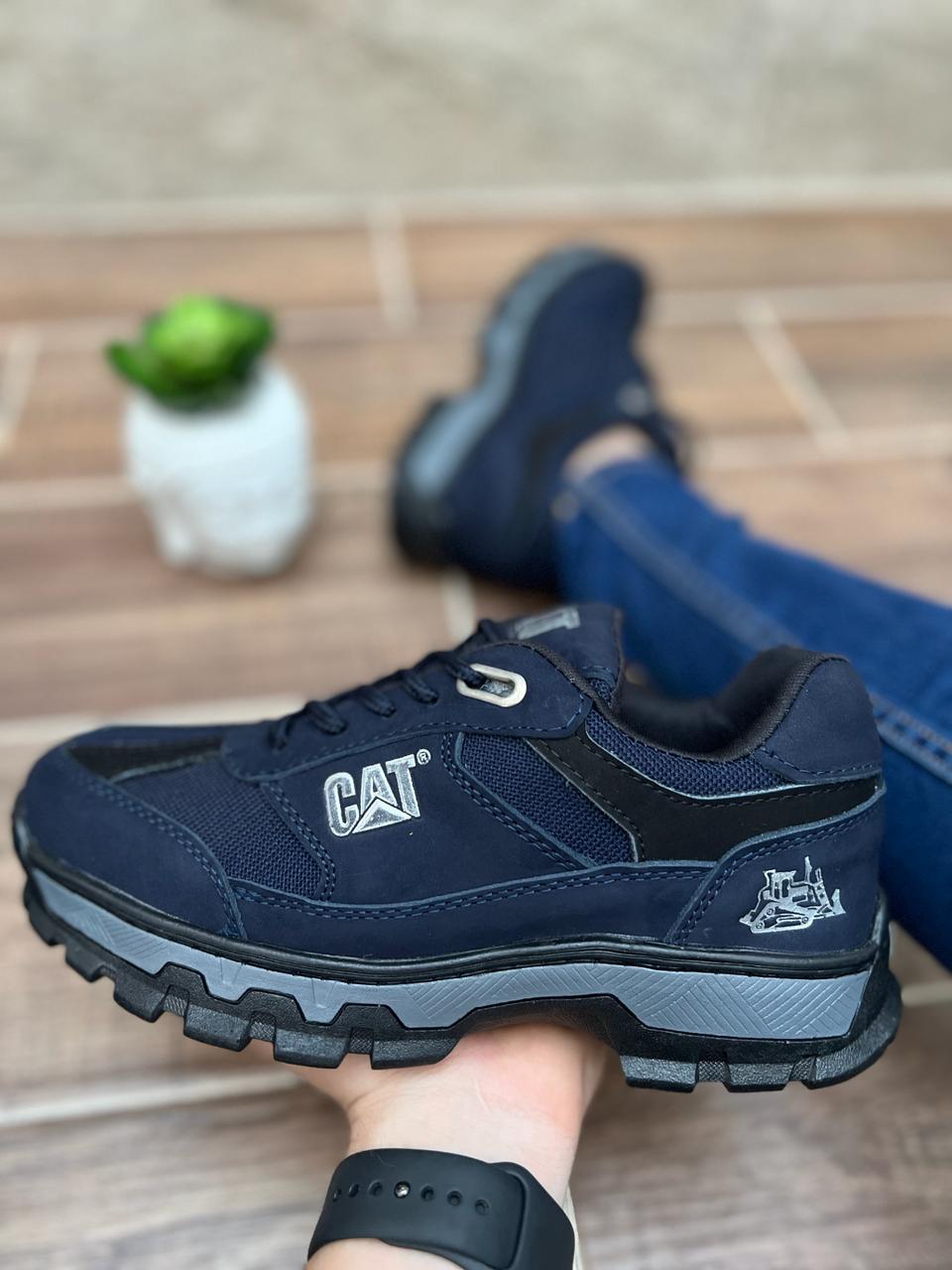 Zapato CAT Cuero Corte Bajo