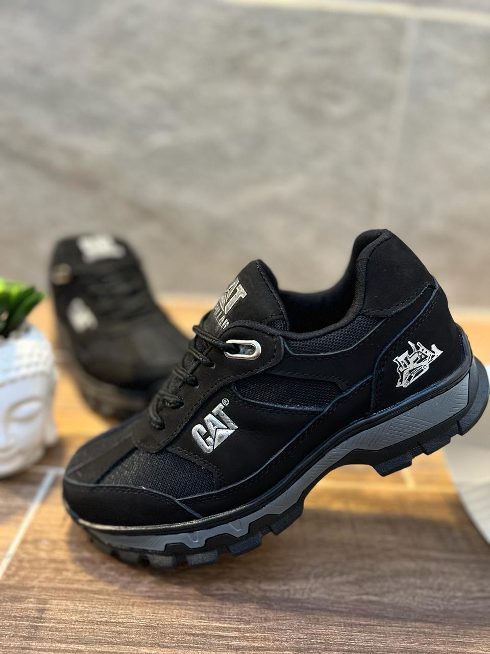 Zapato CAT Cuero Corte Bajo