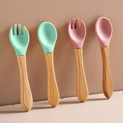 Kit Plato Conejo en Silicona + Cucharas