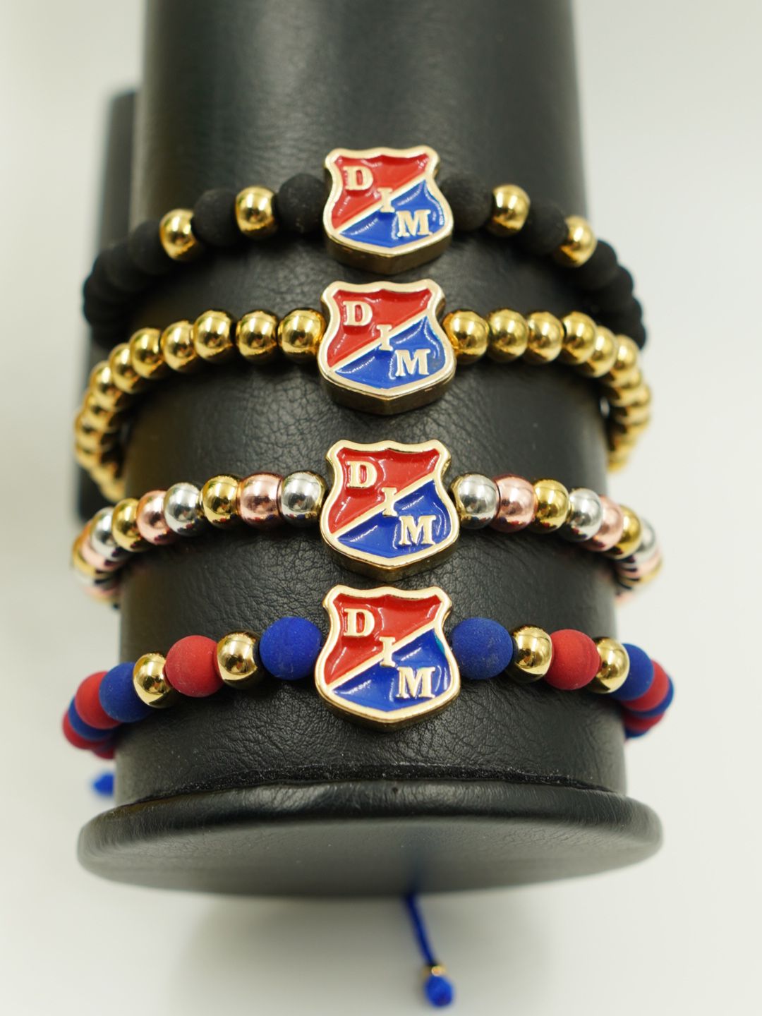Pulseras Medellin Variadas